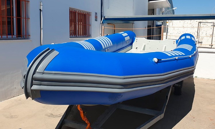Retubing de embarcaciones en Canarias con materiales de primera calidad
