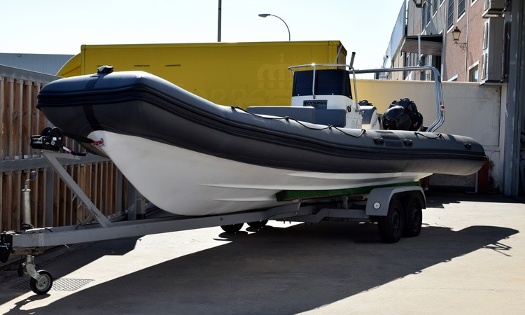 Fabricación de tubulares para barcos auxiliares y yates